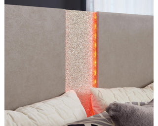 Surancha Queen Panel Bed