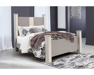 Surancha Queen Poster Bed