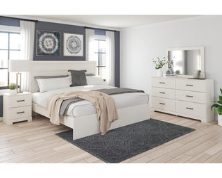 Stelsie King Panel Bed with Dresser, Mirror and Nightstand