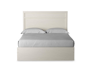 Stelsie Queen Panel Bed