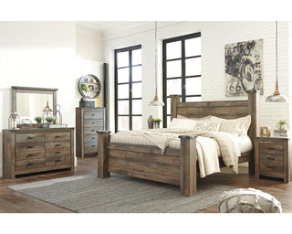 Trinell King Poster Bed