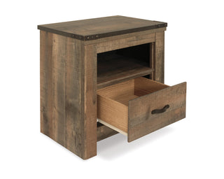 Trinell Queen Poster Bed, Dresser, Mirror and Nightstand