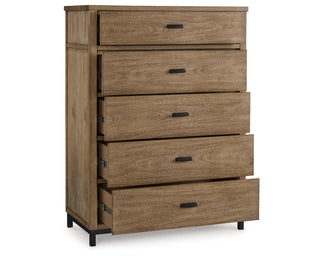 Tomtyn Chest of Drawers