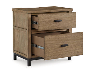 Tomtyn Nightstand