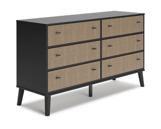 Charlang Dresser