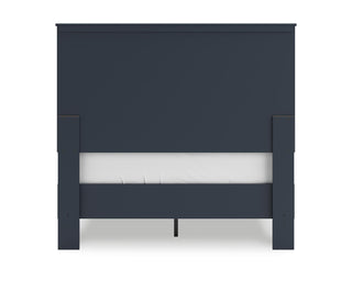 Simmenfort Full Platform Bed