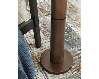 Wendfield Floor Lamp