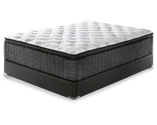 Ultra Luxury ET with Memory Foam Queen Mattress