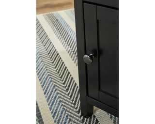 Treytown Chairside End Table