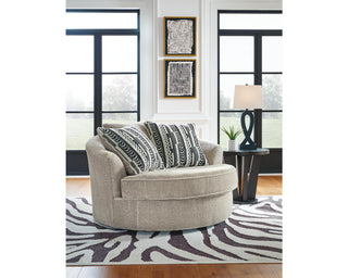 Calnita Oversized Swivel Accent Chair