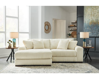 Lindyn 2-Piece Sectional with Chaise