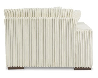 Lindyn Super Chaise