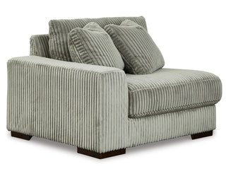 Lindyn 3-Piece Sectional and Chair