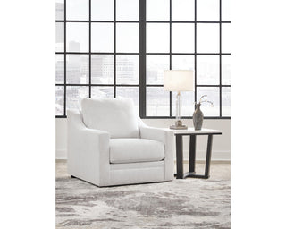 Maitelynn Chair