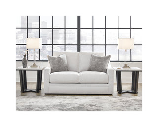Maitelynn Loveseat