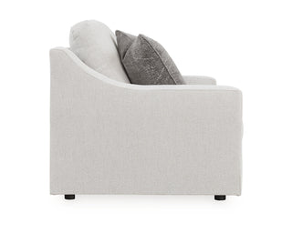 Maitelynn Loveseat