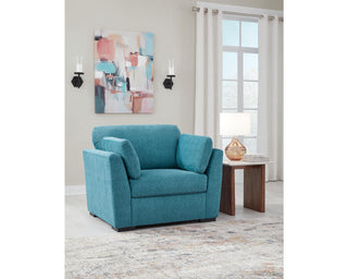 Keerwick Loveseat and 2 Oversized Chairs