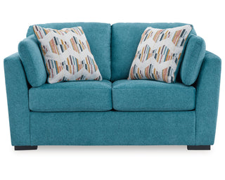 Keerwick Loveseat