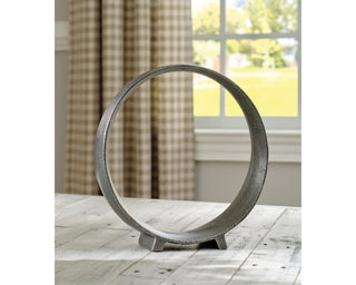 Ryandale Sculpture (Set of 2)