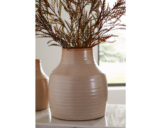 Millcott Vase (Set of 2)