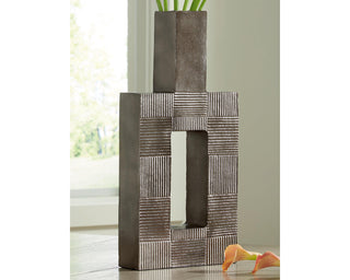 Wrengrove Vase