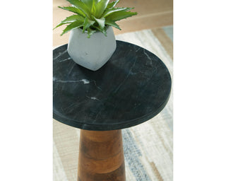 Quinndon Accent Table