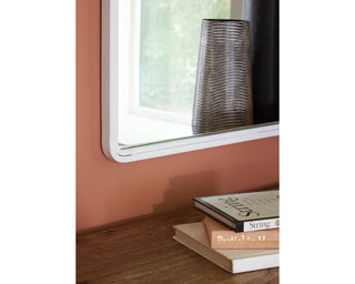 Brocky Accent Mirror