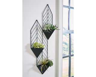 Dashney Wall Planter On Stand