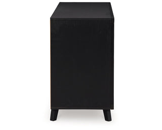 Danziar Dresser
