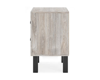 Vessalli Queen Panel Bed and Nightstand