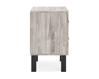Vessalli Queen Panel Bed and Nightstand