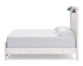 Gerridan King Panel Bed, Dresser, Mirror and Nightstand