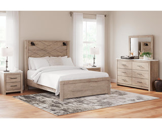 Senniberg Queen Panel Bed