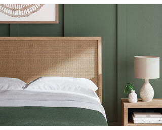 Cielden Queen Panel Bed