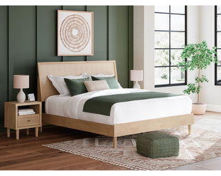 Cielden King Panel Bed