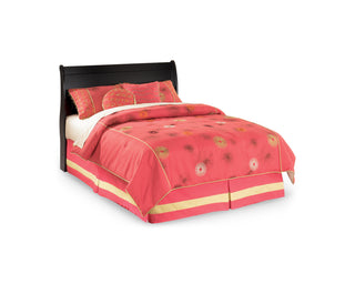 Huey Vineyard Full Sleigh Headboard, Dresser and Mirror