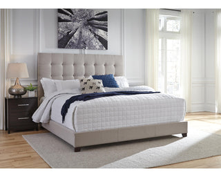 Dolante King Upholstered Bed