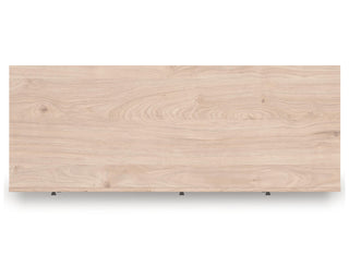 Arloster Dresser