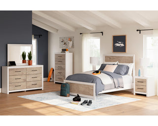 Charbitt Full Panel Bed