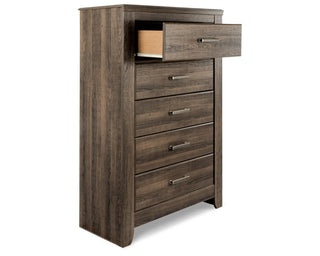 Juararo King Poster Bed, Chest and 2 Nightstands