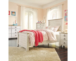Willowton Full Panel Bed