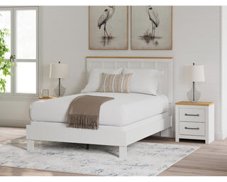 Linnocreek Queen Panel Headboard, Dresser and Mirror