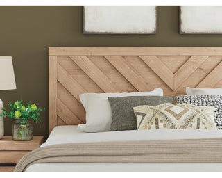 Sanginlane King Panel Bed