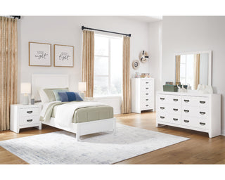Binterglen Nightstand