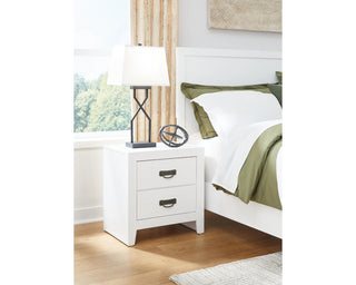 Binterglen Nightstand