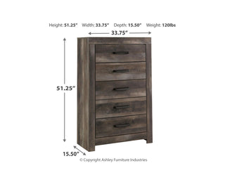 Wynnlow Queen Poster Bed, Chest and 2 Nightstands