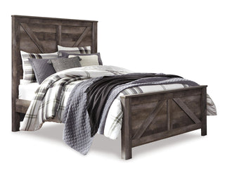Wynnlow Queen Crossbuck Panel Bed, Chest and Nightstand