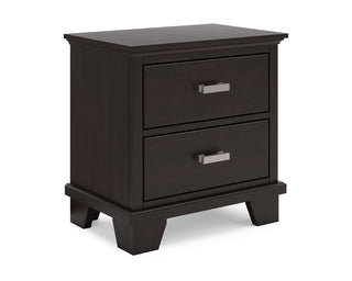 Covetown Queen Panel Bed, Dresser, Mirror and Nightstand
