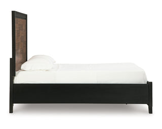 Kraeburn King Panel Storage Bed