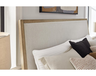 Tomtyn King Upholstered Bed